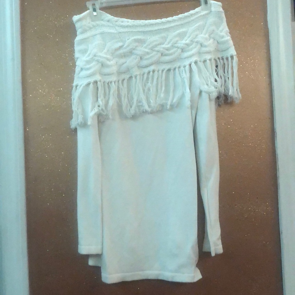White long sleeve shirt